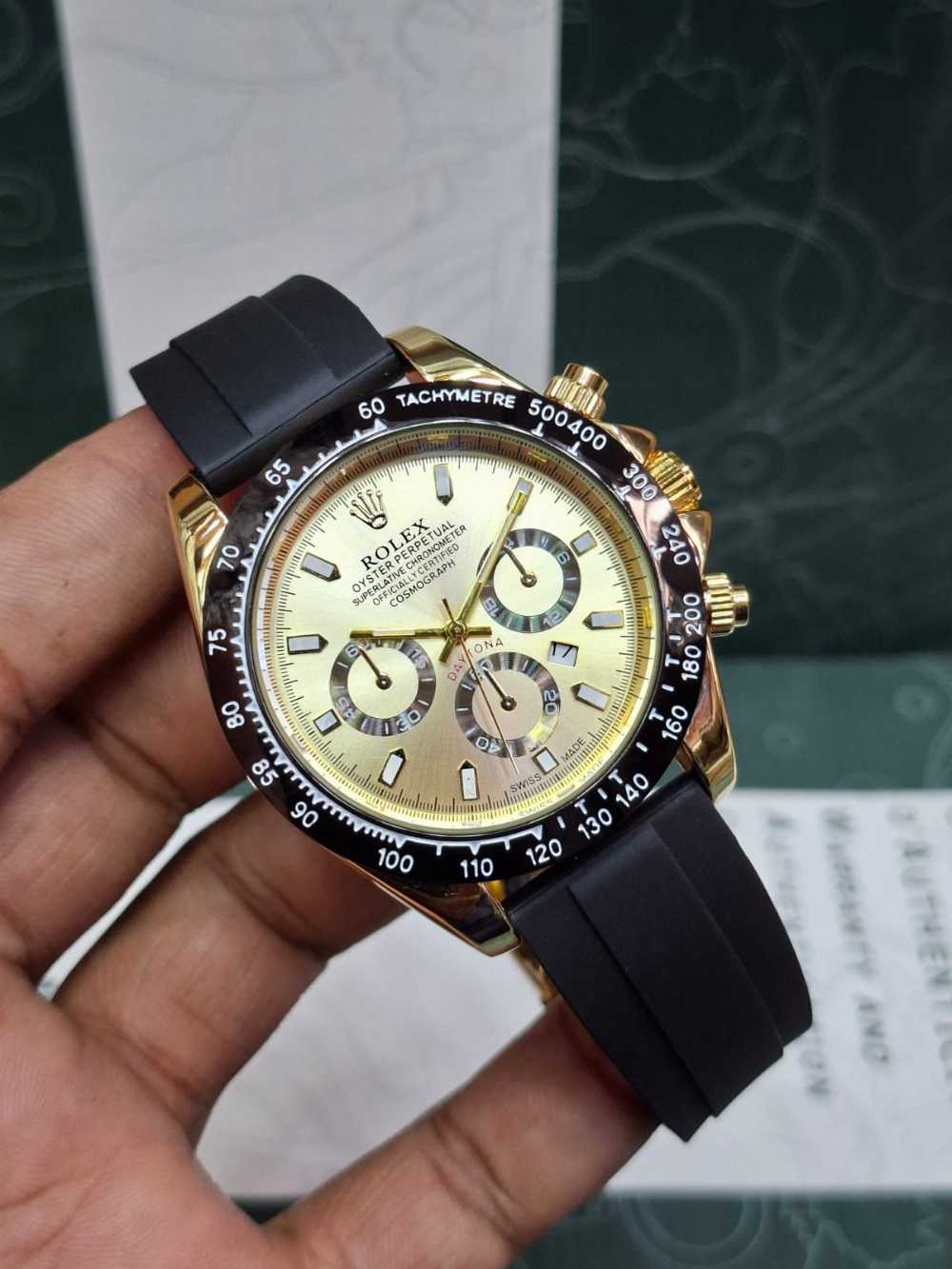 Luxury Daytona Style Chronograph Watch for Men - Rubber Strap